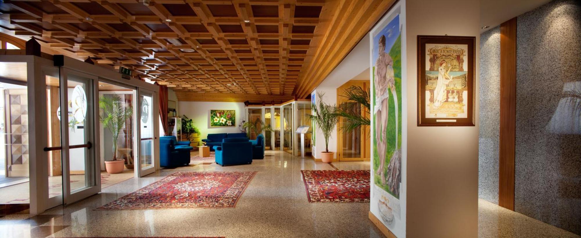Grand Rabbi Hotel